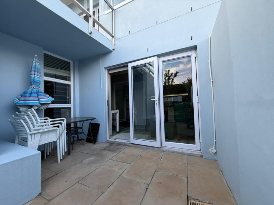 1 Bedroom Property for Sale in Penzance Estate Western Cape